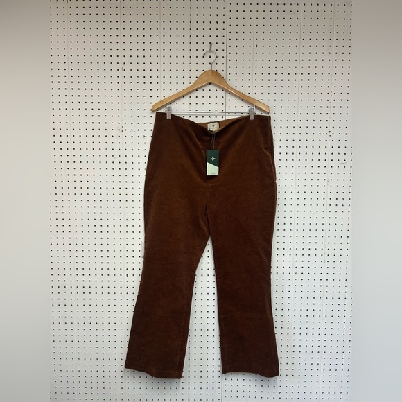 Tuckernuck Brown Corduroy Pants - Picture 1 of 4